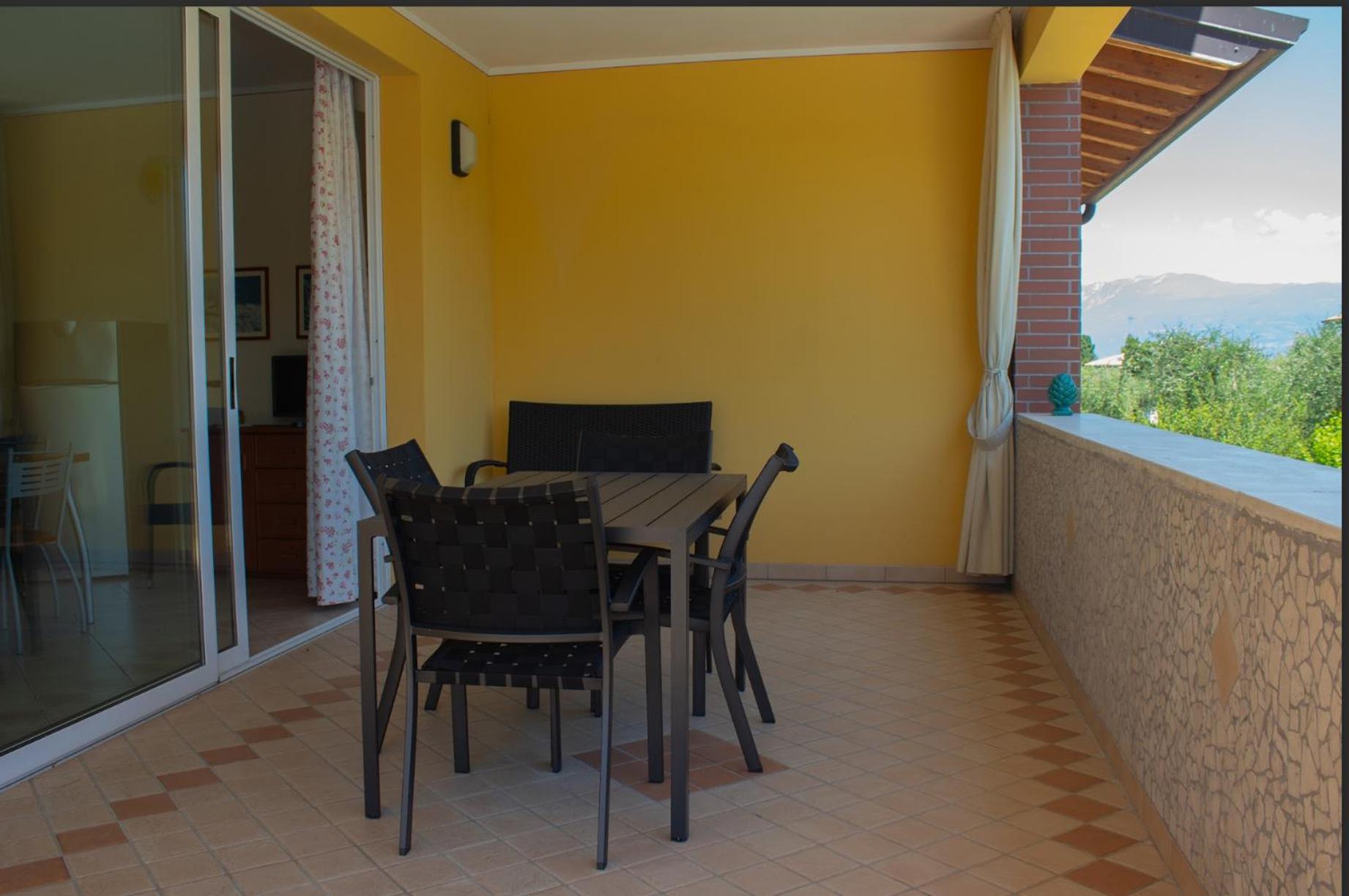 Appartamento Casale el galet Moniga del Garda Esterno foto